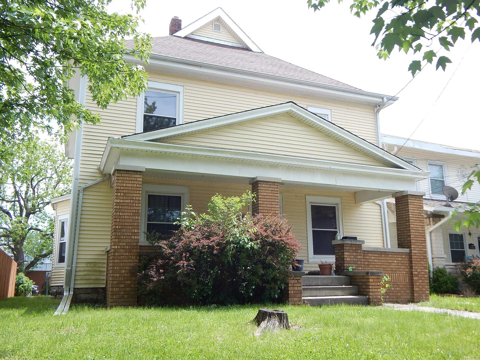 1134 Lincoln Ave photo 1