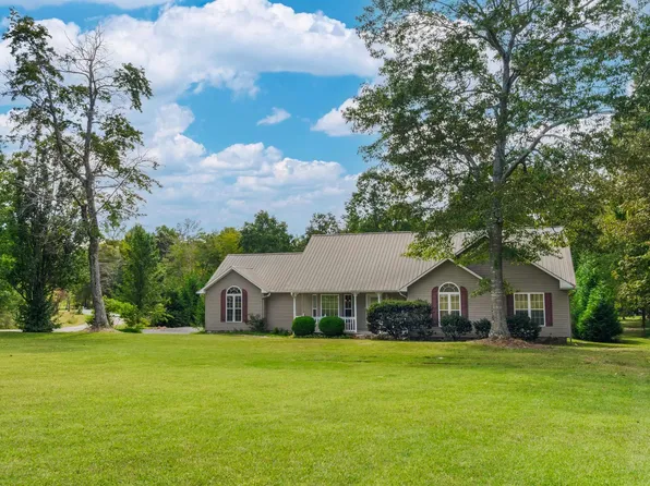 6124 Oakhill Rd NE, Fort Payne, AL 35967