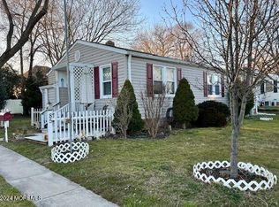 85 Barker Ave, Eatontown, NJ 07724