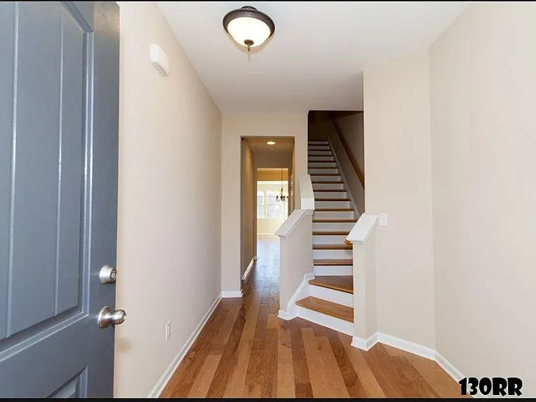 130 Rubrum Dr — Photo 11