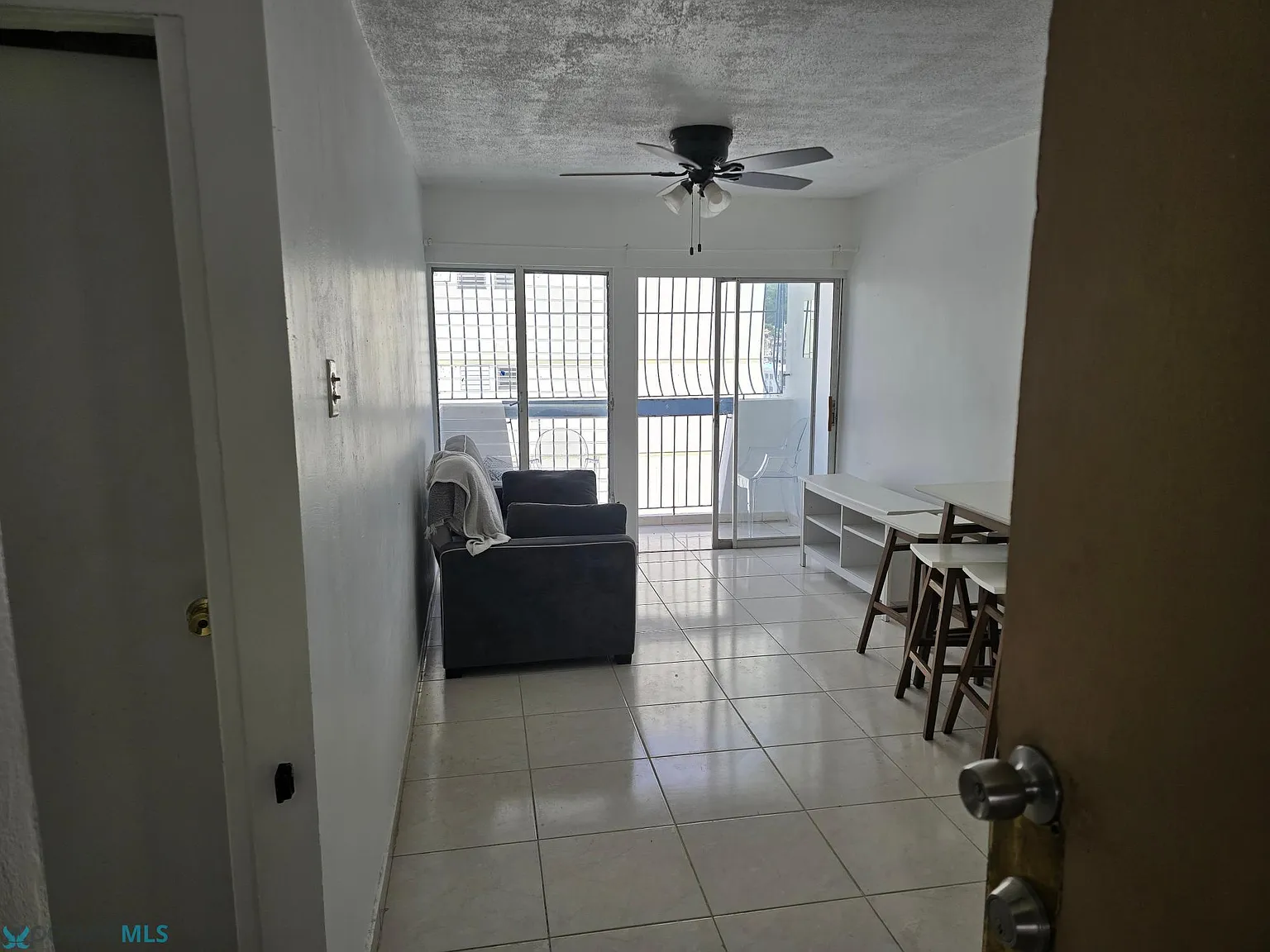 El Escorial (Condominio) — Photo 1