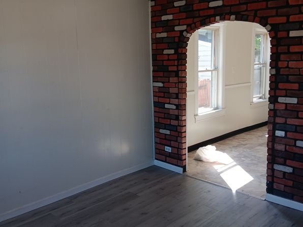17 Reiman St #1