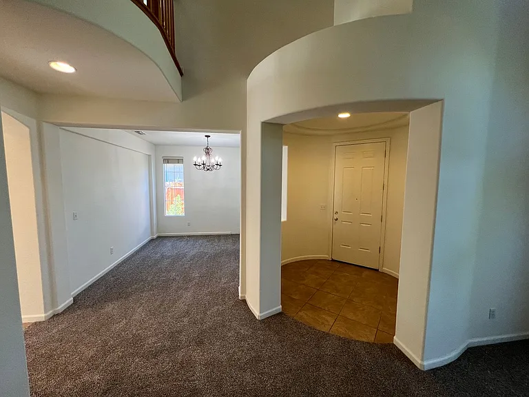 6082 Connery Dr — Photo 4