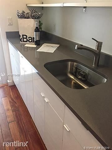 1st image of 1235 Euclid Ave APT 10