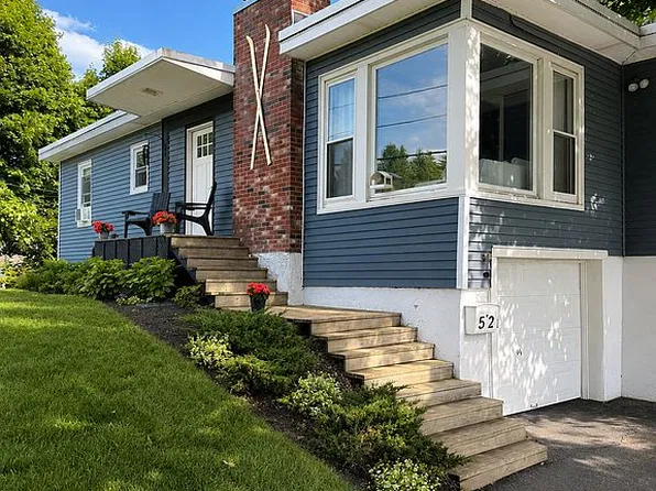 52 Maple St, Presque Isle, ME 04769