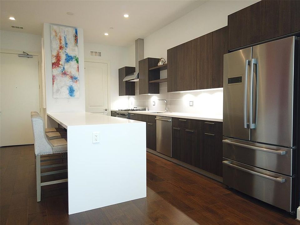 1st image of 1211 Caroline St #1704