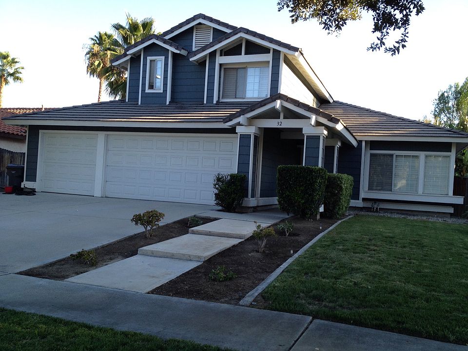 32 Beattie Ln