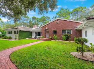 6740 SW 98th St, Pinecrest, FL 33156