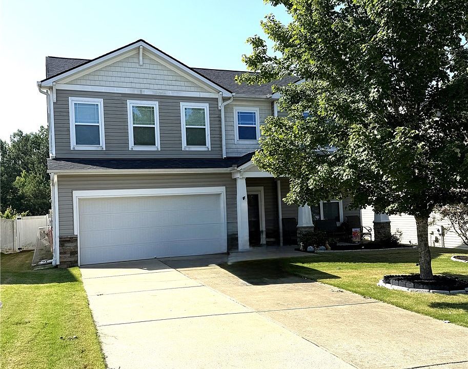 1st image of 905 Amanda Dr