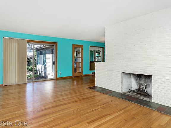 4th image of 25313 Scotia Rd