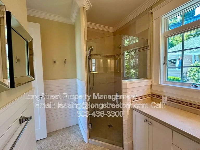 550 NW Alpine Ter — Photo 50
