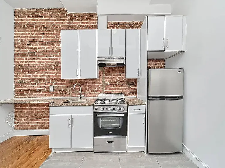 316 W 139th St #A4 — Photo 2