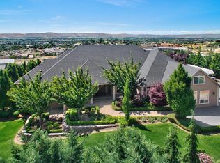 7808 Scenic Dr, Yakima, WA