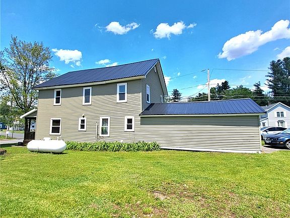 2nd image of 8484 Mill Pond Way