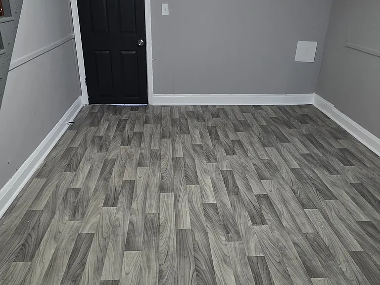 6131 Cardiff Ave — Photo 9
