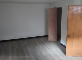 1866 E Lake Rd, Erie, PA 16511