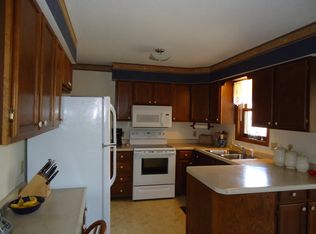 580 N Day Rd, Saint Croix Falls, WI 54024