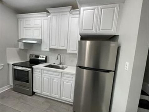 5th image of 7026 S Claiborne Ave APT A