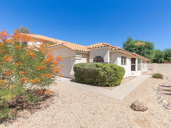 2nd image of 1500 W Longhorn Ct