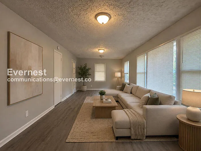 386 Lindsey Dr SE — Photo 4