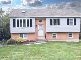 140 Ryan Rd, Blakeslee, PA 18610