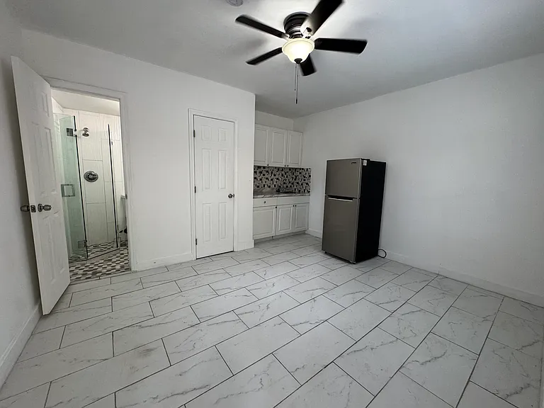 2690 SW 24th Ter #2 — Photo 2