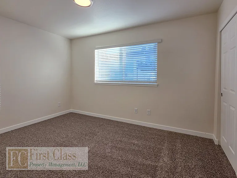 Westview Terrace — Photo 50