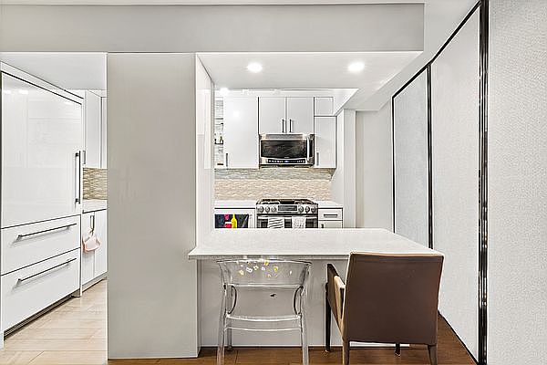 1st image of 333 E 75th St APT 2A