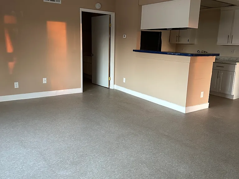 4110 Trevor Ln #C — Photo 10