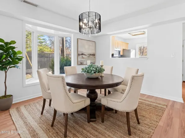 10503 Pointe Bay Blvd, Louisville, KY 40241