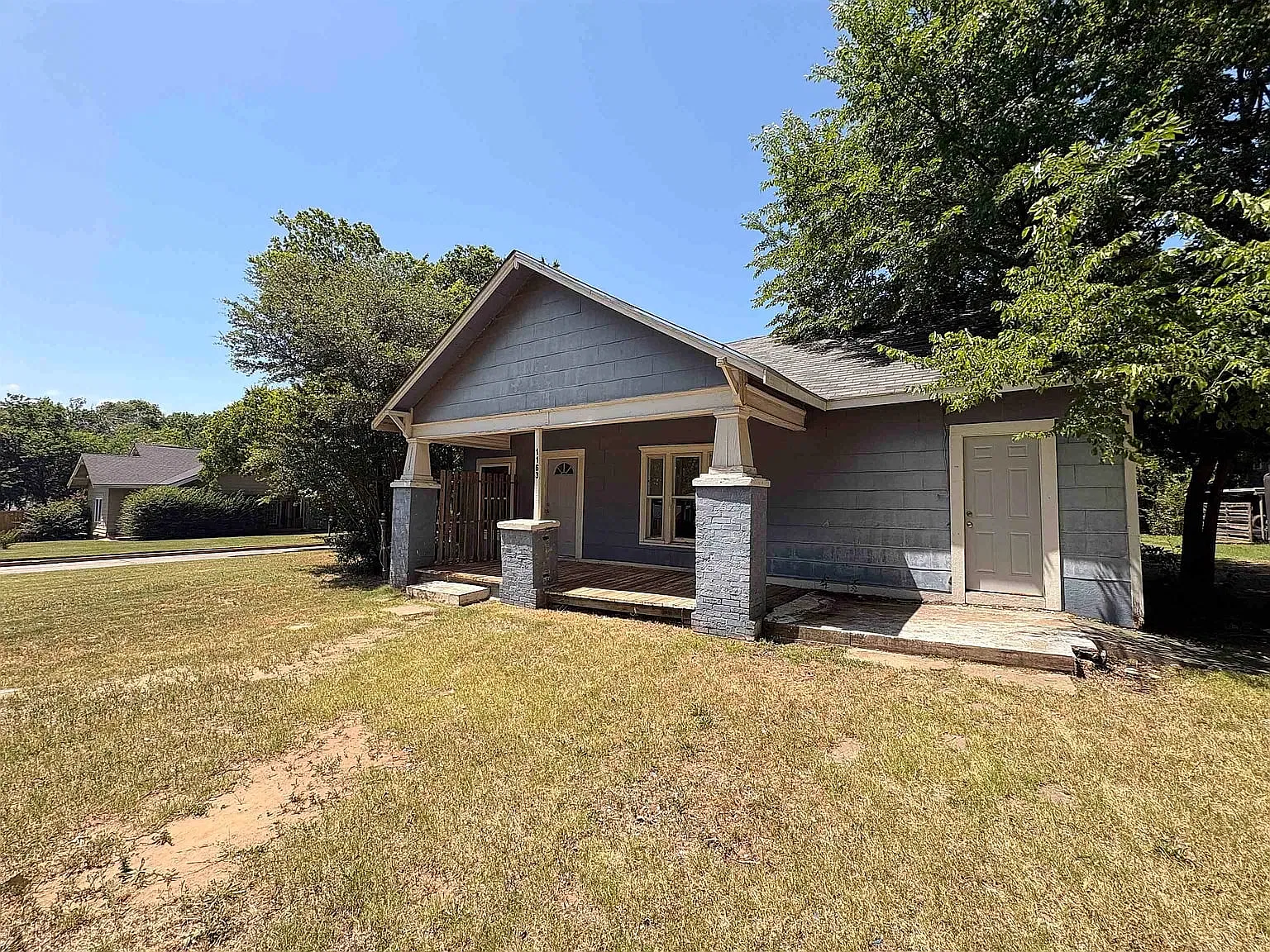 1115 W. Ash Avenue - 2 — Photo 1