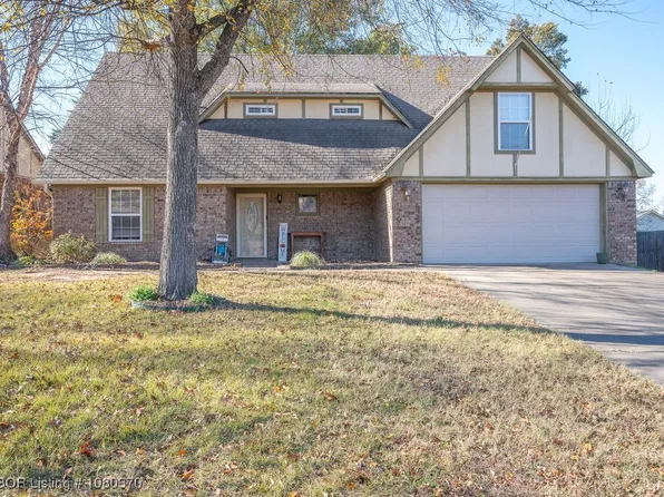 1713 Woodwind Way, Van Buren, AR 72956
