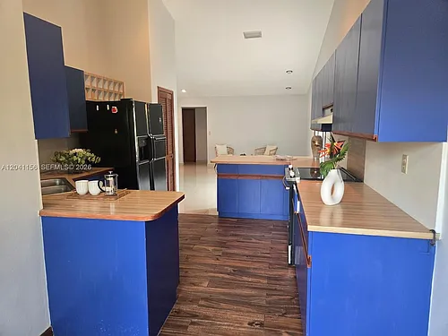 15630 SW 46th Ter #15630 Photo 1
