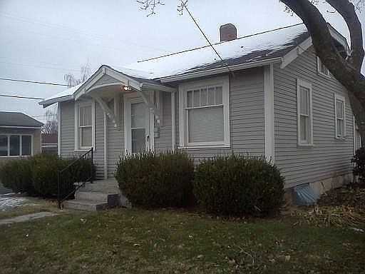 2nd image of 807 S College Ave