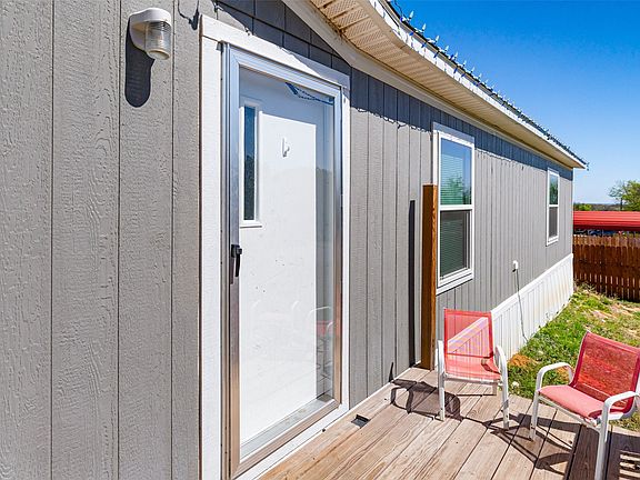 4th image of 4419 Woodland Dr