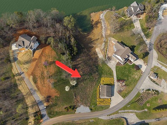 5th image of 3986 Island View Rd