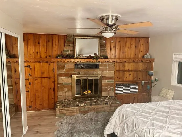 2 bed, 1000 sqft, $2,500 — Photo 3