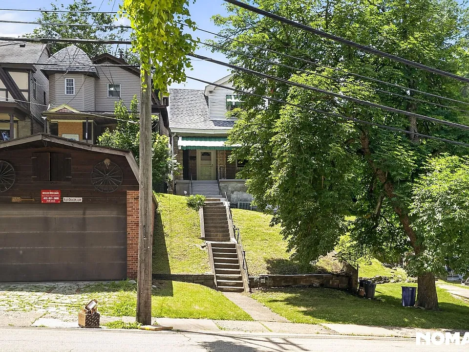 1117 Chartiers Ave