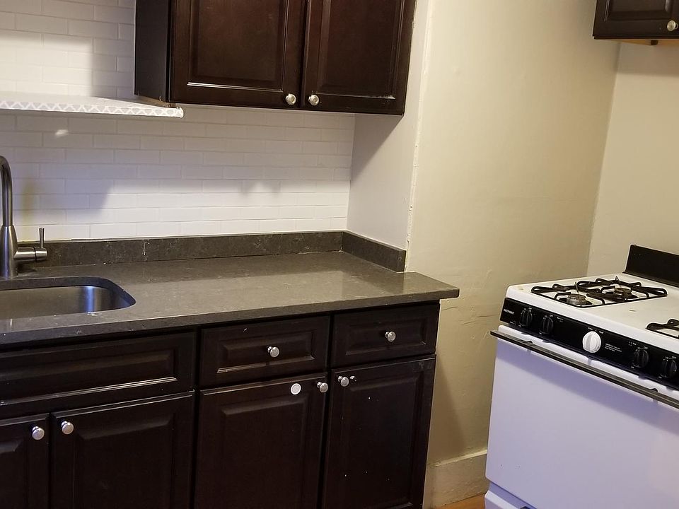 2nd image of 11 Burns Ave