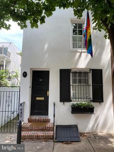 1219 Waverly St, Philadelphia, PA, 19147