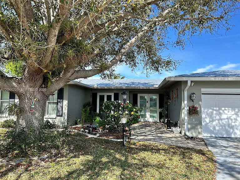 4348 S Atlantic Cir — Photo 4