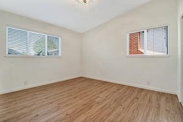 3rd image of 2650 Hosmer St