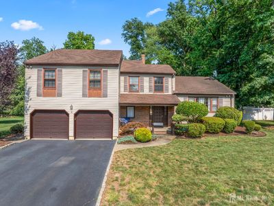5 Pine Ridge Dr, Edison, NJ, 08820