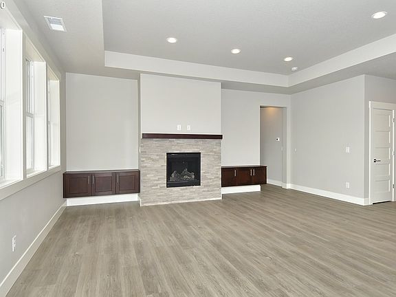 4th image of 1202 W Avocet Place