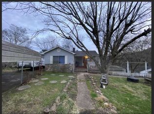 935 Ridgeland Rd, Rossville, GA 30741