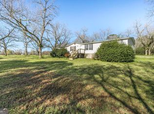 575 Grovania Rd, Hawkinsville, GA 31036