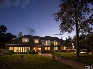 1641 Smiley Heights Dr, Redlands, CA 92373