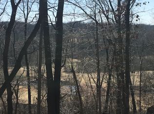 Forrest Rd, Pea Ridge, AR 72751