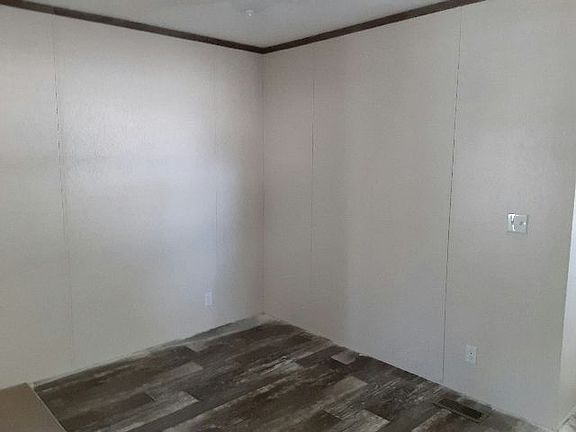 3rd image of 31 Malibu Dr #165