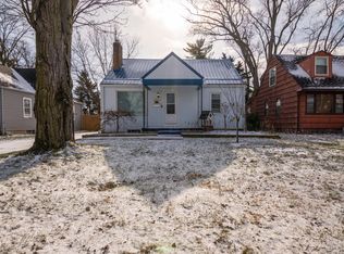 963 E Dunedin Rd, Columbus, OH 43224